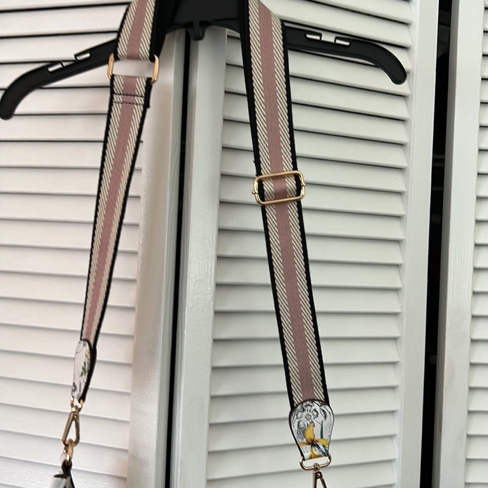 Purse - Picture 3 of 6